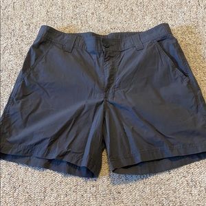 Men’s Columbia shorts size 34